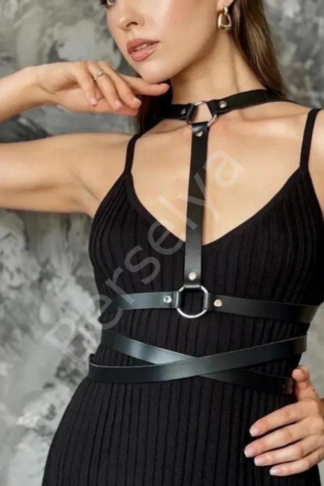 İki Kemerli Arkadan Toka İle Bağlamalı Çapraz Ayarlı Elbise Kıyafet Üstüne Kullanılan Suni Deri Kemer 800773