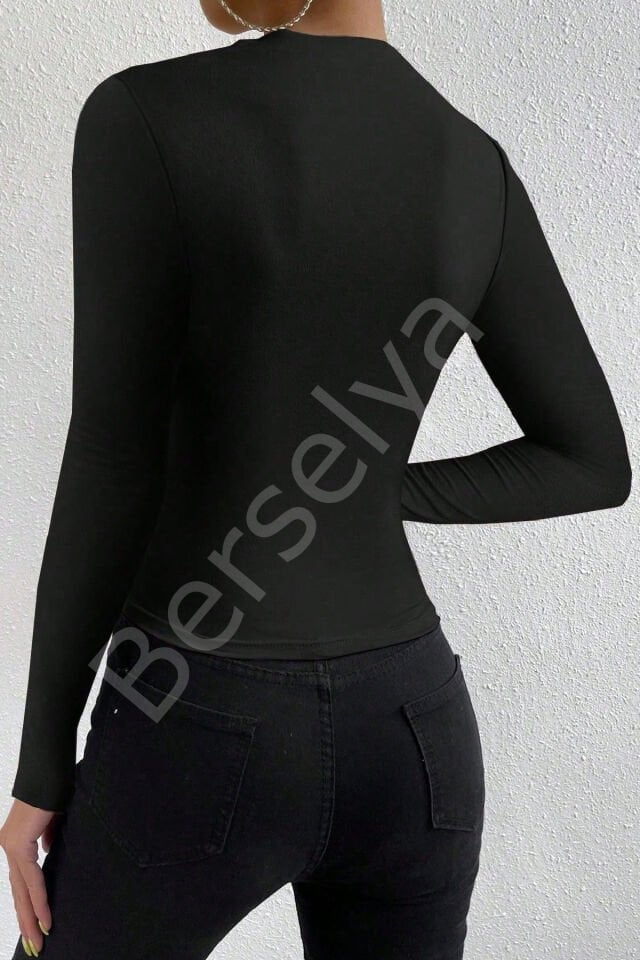 Kadın Siyah Belden Ve Boyundan Büzgü Detaylı Uzun Kollu Bluz