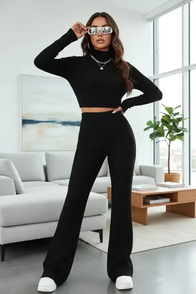 Kadın Siyah Boğazlı Crop Top Yüksek Bel Eşofman Takımı Spor Şık 2’li Set