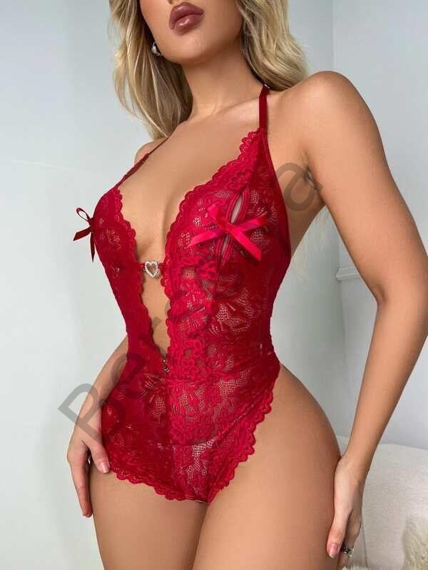 Metal Kalp Aksesuarlı Fantezi Dantelli Kırmızı Body