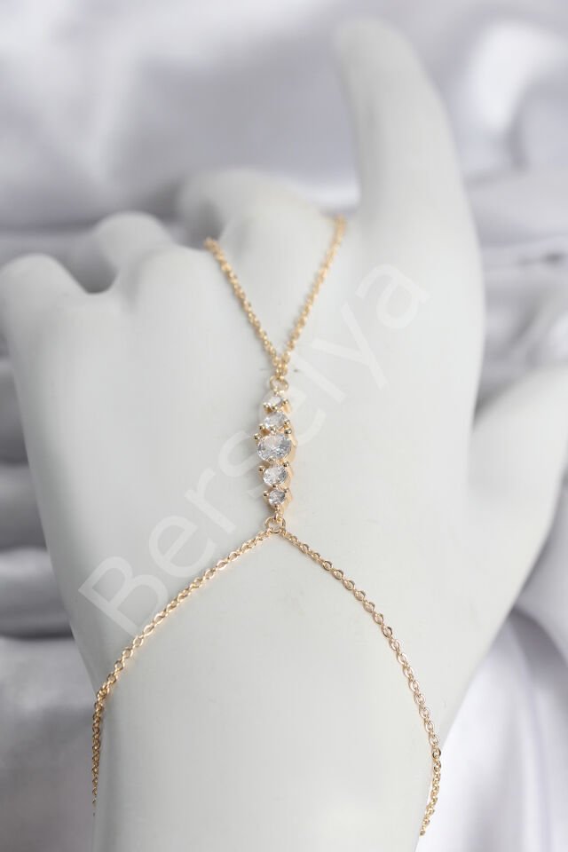 Pirinç Gold Renk Zirkon Taşlı Kadın Şahmeran