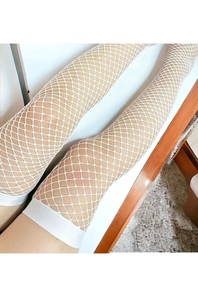 Kadın Seksi Kırmızı Puantiyeli Fantazi Kostüm + File Çorap Hediyeli