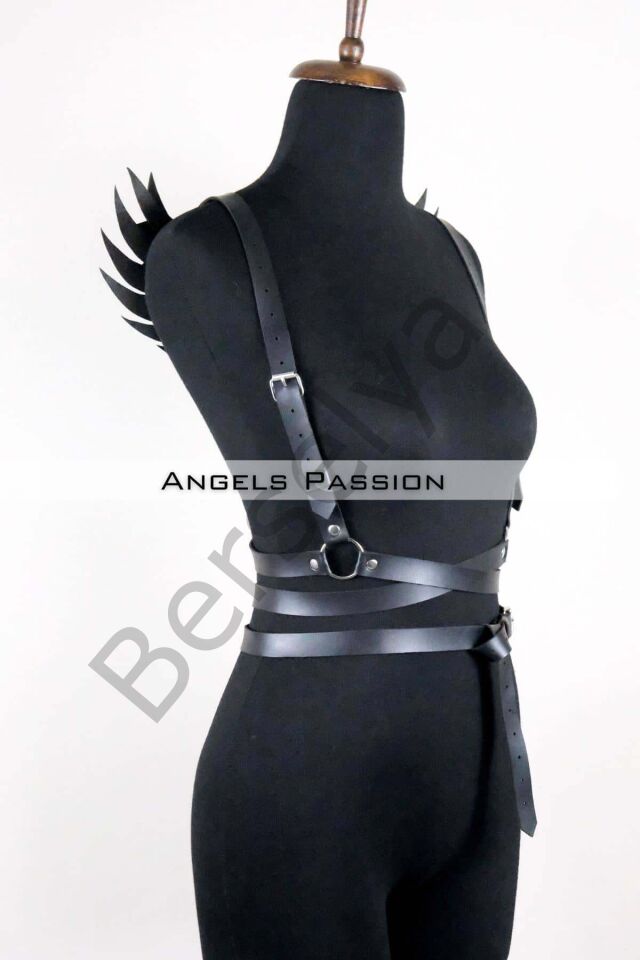 Kanatlı Detaylı Şık Göğüs Harness , Kanat Detaylı Deri Kemer - Brf1097