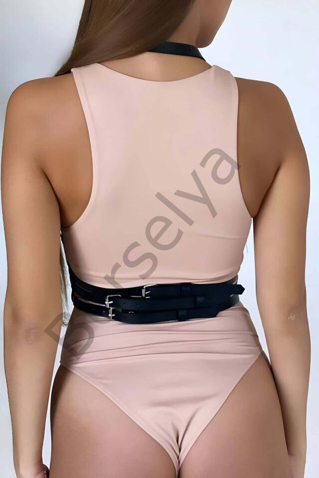 Göğüs Detaylı Boyundan Ve Belden Bağlamalı Fantezi Deri Harness - Brf760