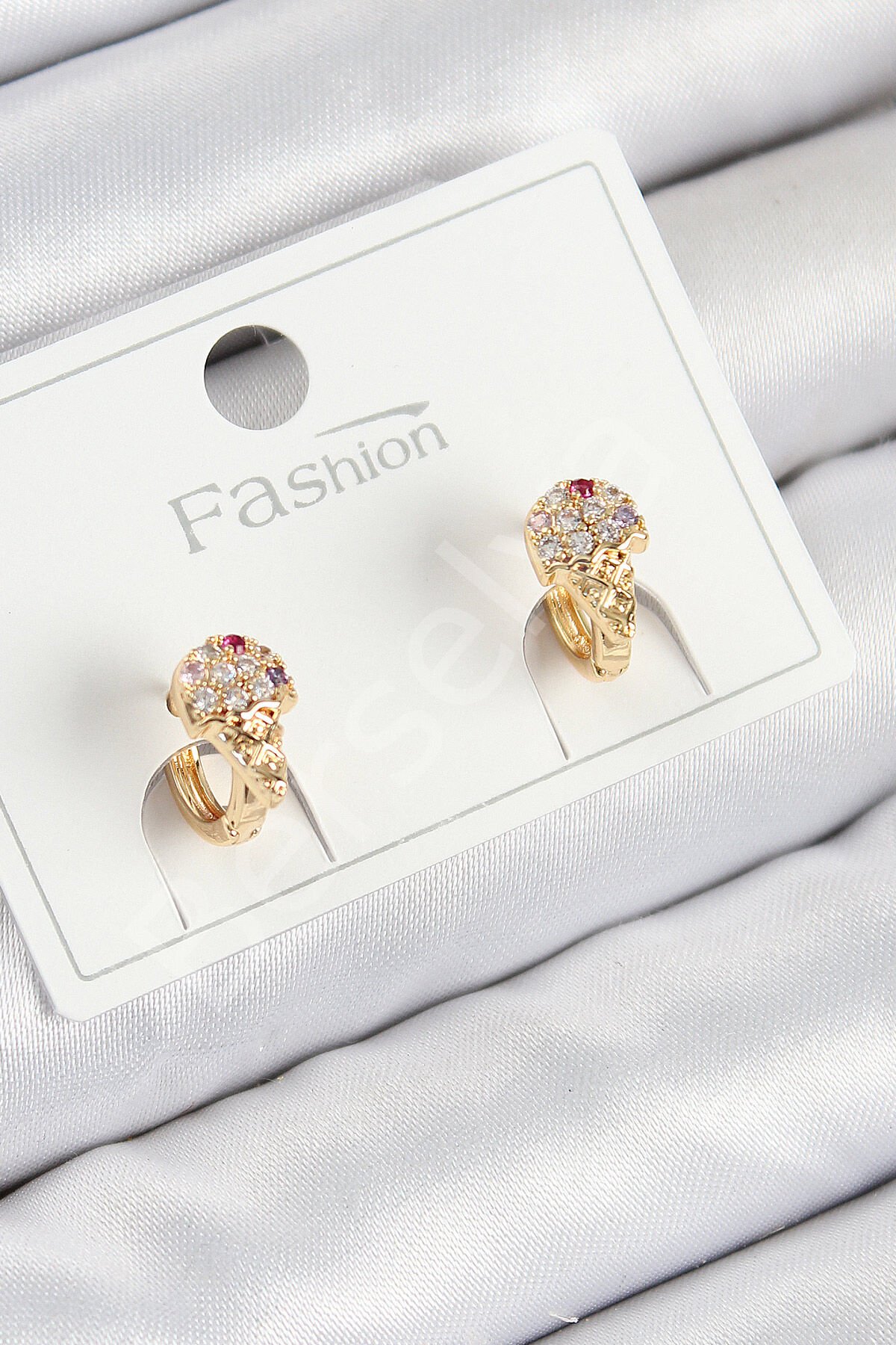 Pirinç Zirkon Taşlı Dondurma Model Gold Renk Çocuk Küpe
