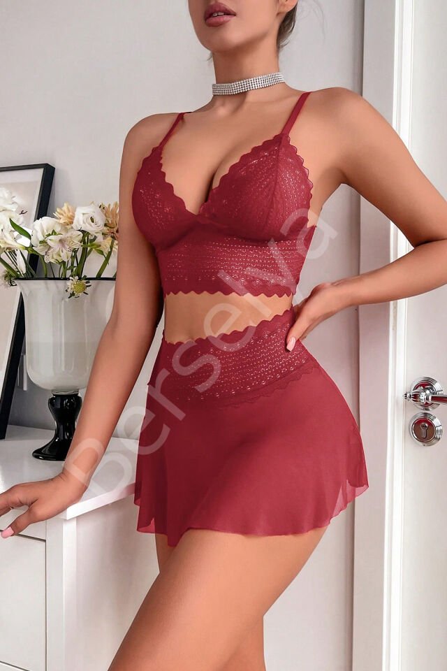 Kadın Bordo Dantel Ve Tül Detaylı Etekli Şık Gecelik Takımı