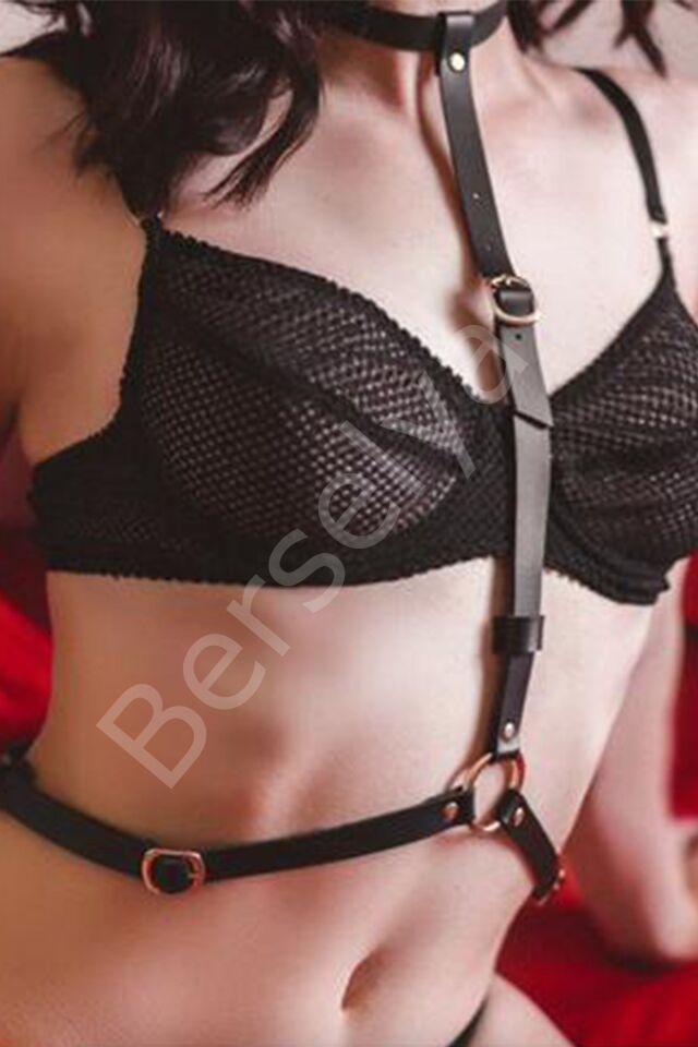 Siyah Deri Fantazi Harness Büstiyer 1080