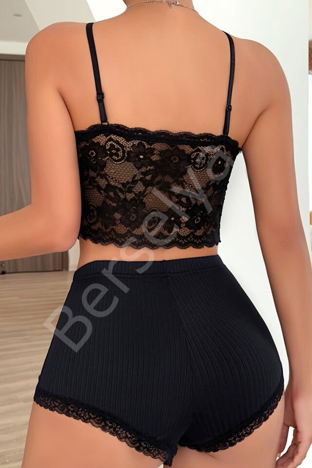 Kadın Kaşkorse Şortlu Dantelli Gecelik Takımı