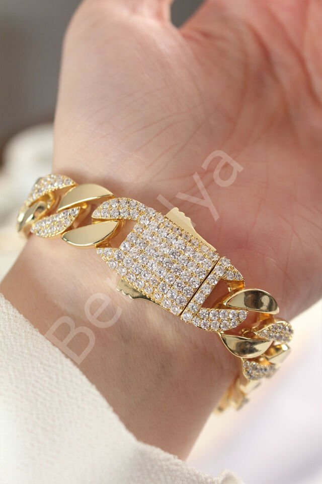 Vip Seri Pirinç Zirkon Taşlı Gold Renk Gurmet Bileklik