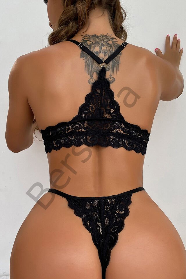 Kadın Siyah Sırtı Dantel Ve İp Detaylı Şık Sütyen Külot Takımı