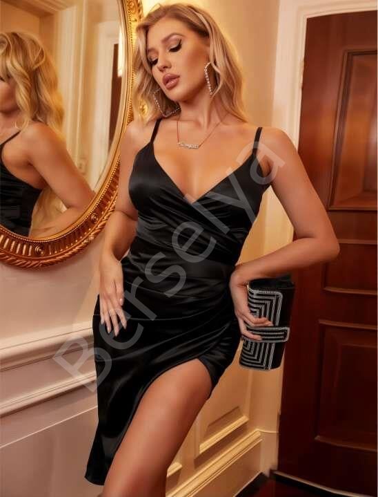 Özel Şık Tasarım Yırtmaç Detaylı Siyah Mini Club Elbisesi