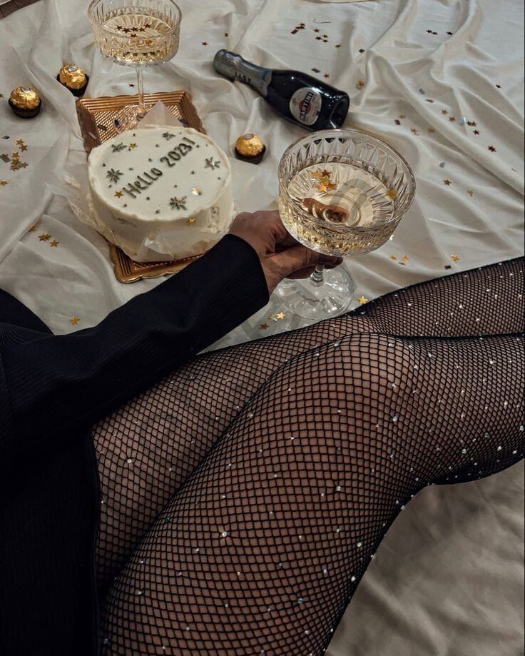 Siyah File Taşlı Çorap