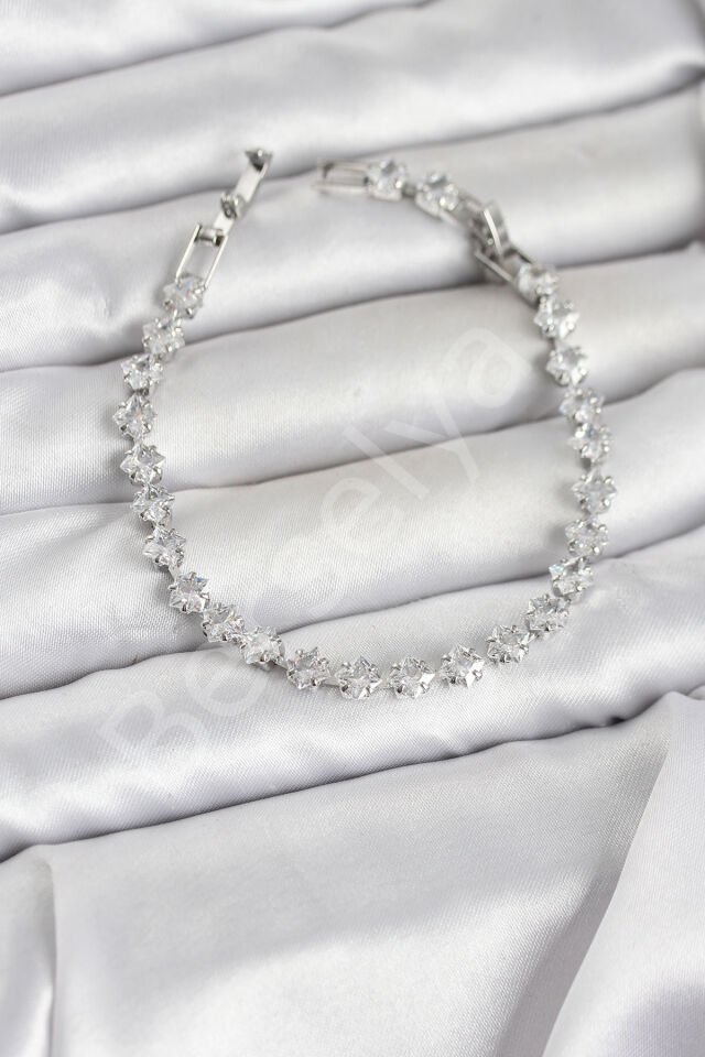 Kare Zirkon Taşlı Gümüş Renk Pirinç Su Yolu Kadın Bileklik