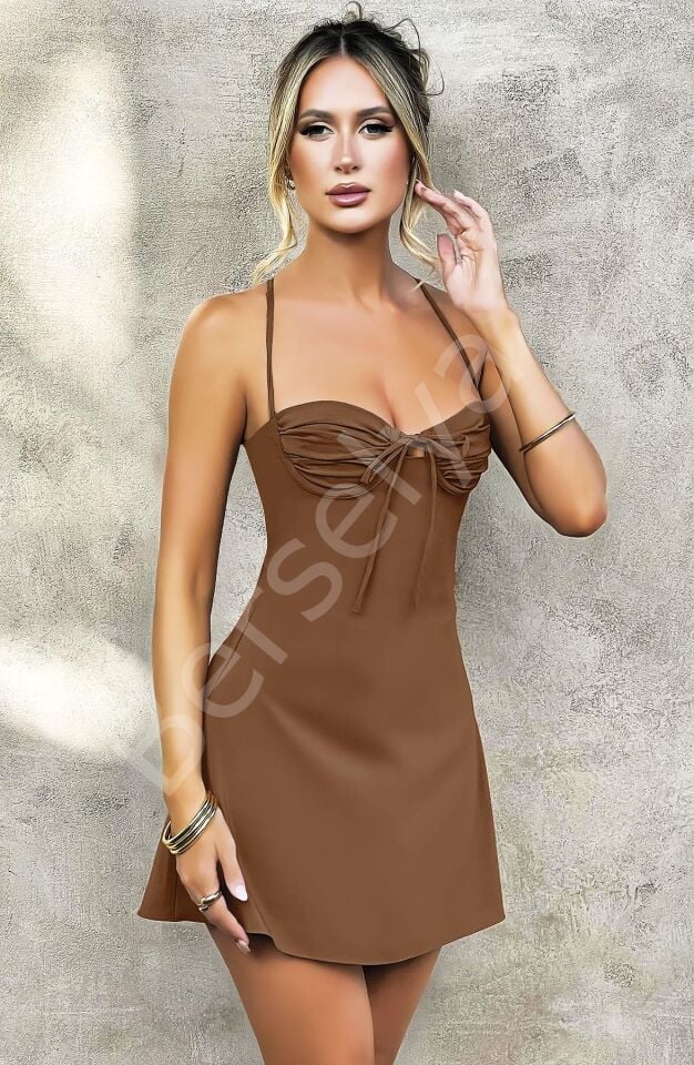 Özel Tasarım İnce Askılı Sırt Dekolteli Kahverengi Mini Saten Gecelik