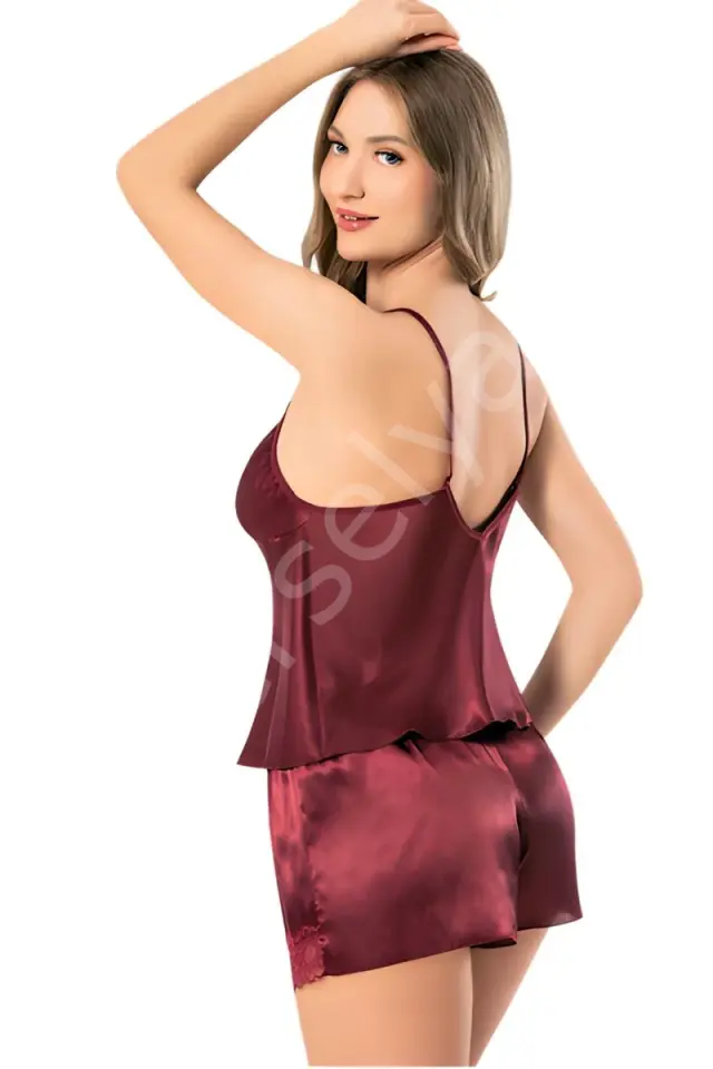 3130 Miss Laris Gecelik