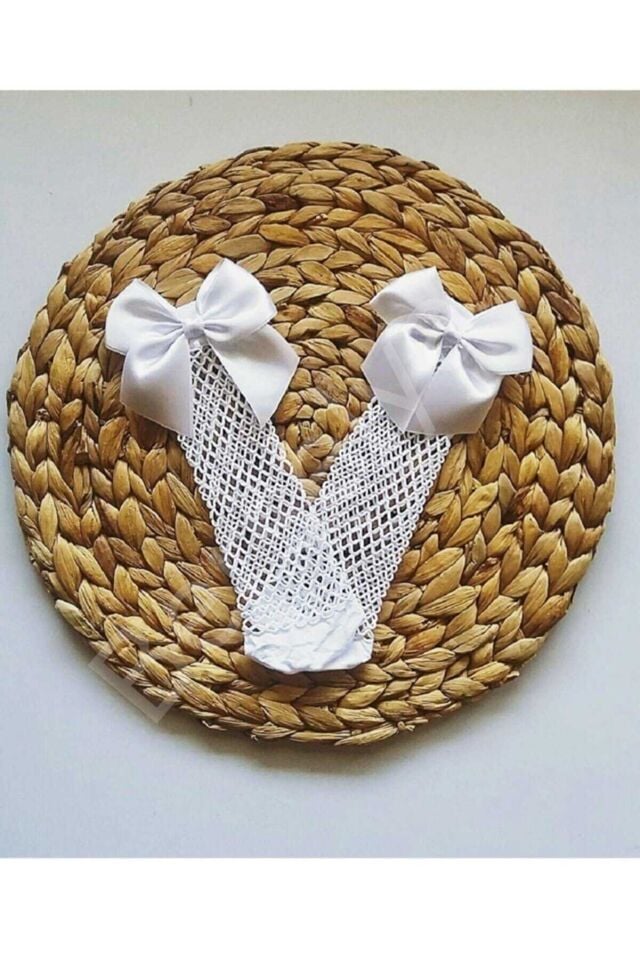 Beyaz Fileli Diz Altı Fiyonklu Kız Çocuk Çorap