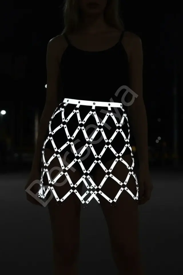 Kare Detaylı Şık Deri Harness Etek - Brf694