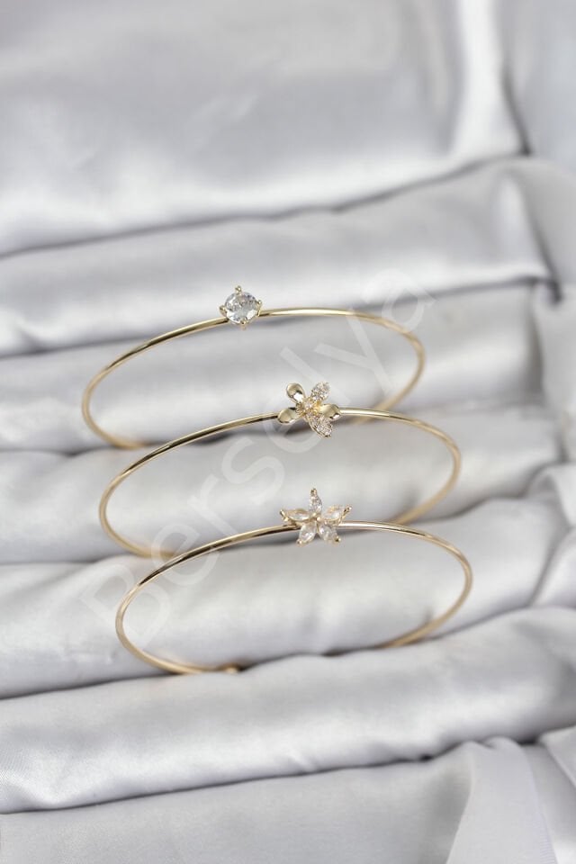 Gold Renk Zirkon Taşlı Pirinç 3'lü Kadın Bileklik Kombini