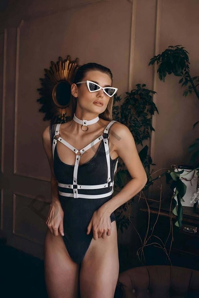 Choker Detaylı Şık Göğüs Kemer - Brf990