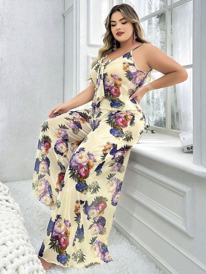 Özel Tasarım Büyük Beden Çiçek Desenli İnce Askılı 2'li Pijama Takımı
