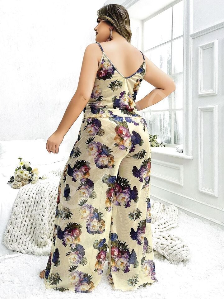 Özel Tasarım Büyük Beden Çiçek Desenli İnce Askılı 2'li Pijama Takımı