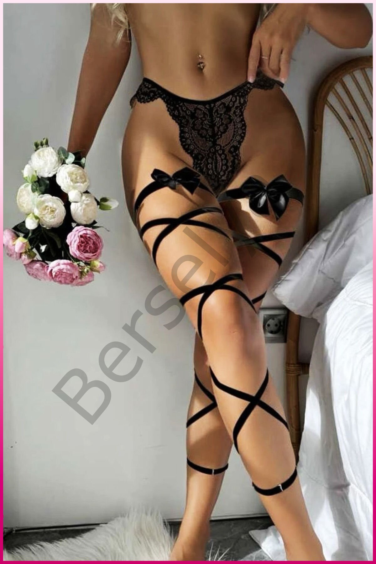 Siyah Seksi Bacak Bandı Ve  Külot İç Çamaşırı Aksesuarım