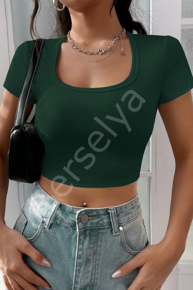 Kadın Yeşil Yarım Kol Düz Yaka Crop Top Bluz