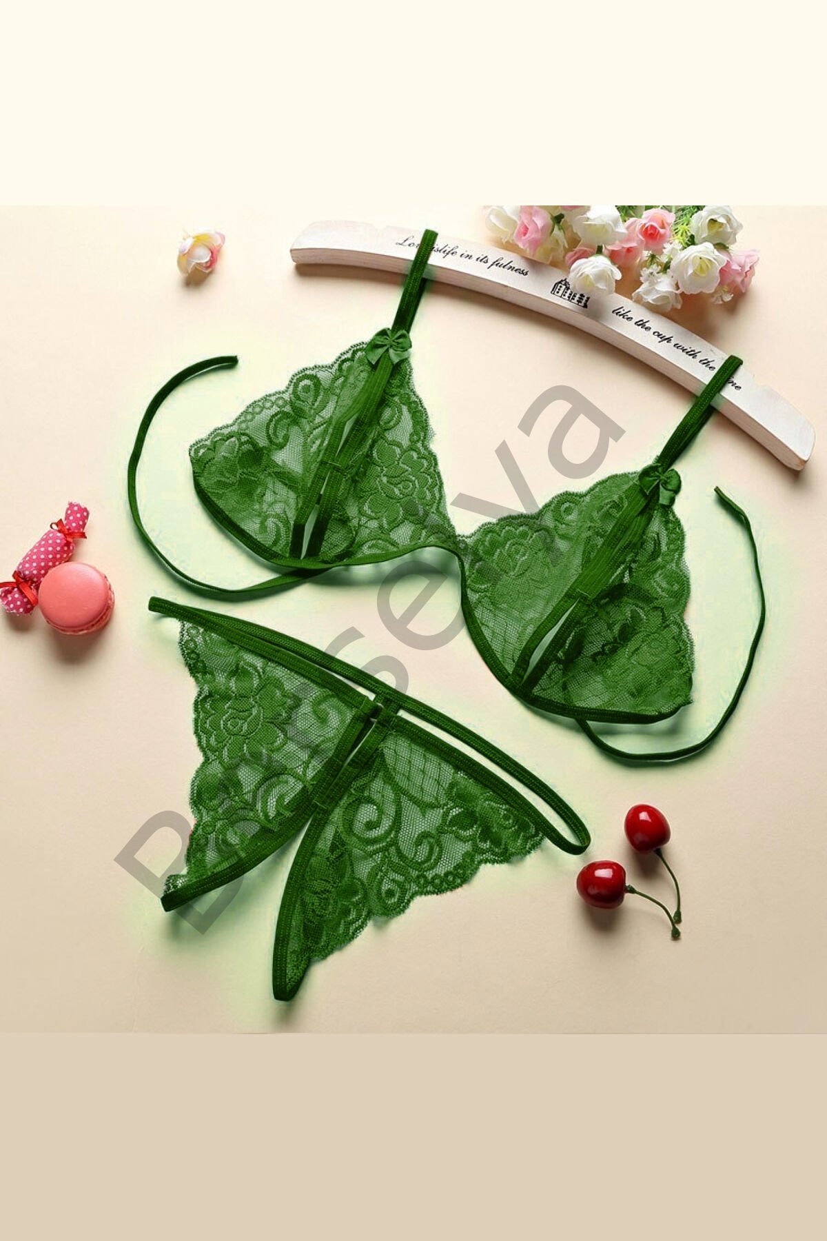 Kadın Yeşil Dantelli Sütyen Külot Takımı