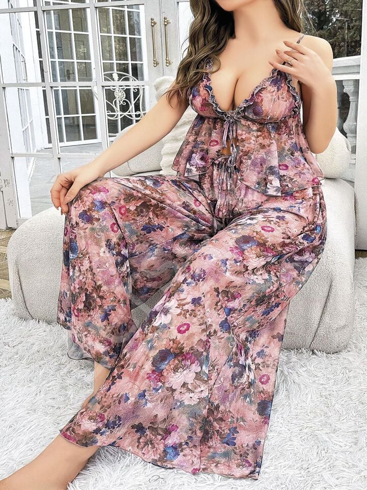 Özel Tasarım Büyük Beden Çiçek Desenli Bol Kesim 2'li Pijama Takımı