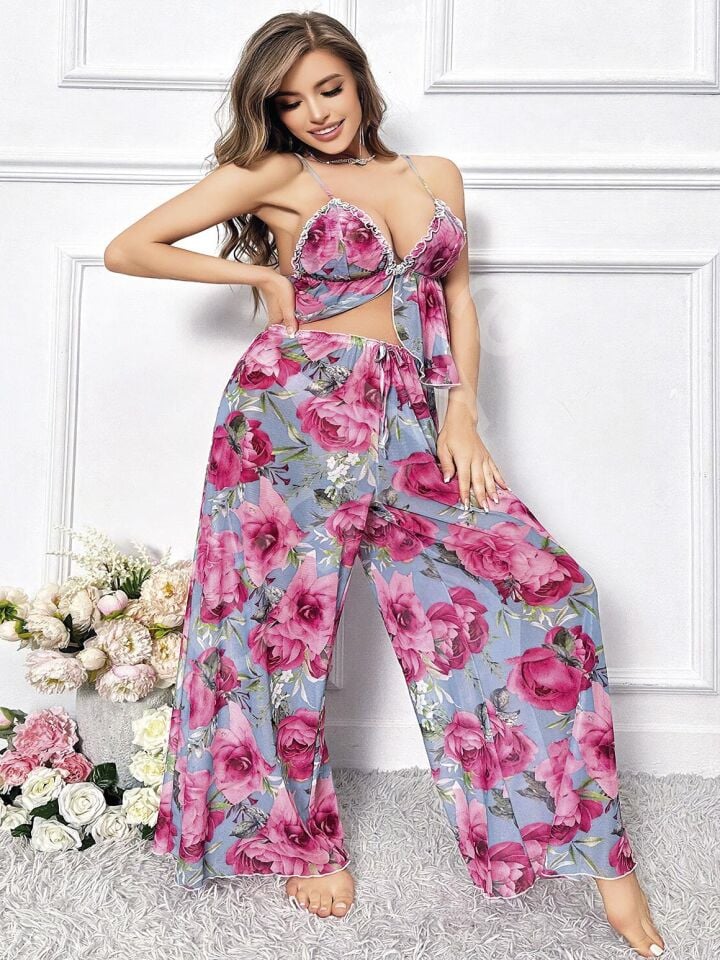 Özel Tasarım Büyük Beden Kırmızı Çiçek Desenli Bol Kesim 2'li Pijama Takımı