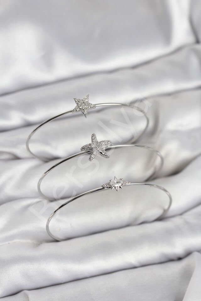 Gümüş Renk Zirkon Taşlı Deniz Yıldızı Model 3'lü Kadın Bileklik Kombini