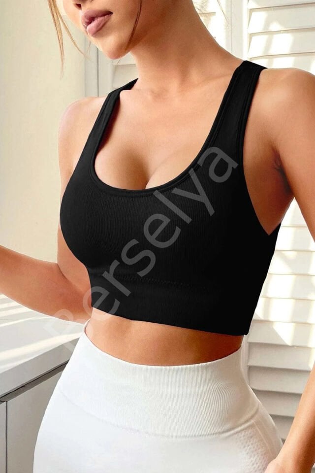 Kadın Siyah Sırtı Çapraz Lastik Detaylı Crop Top Bluz