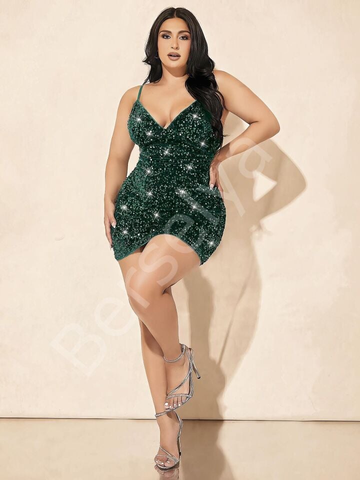 Özel Tasarım Büyük Beden Yeşil Payetli Parlak Işıltılı Mini Club Elbisesi