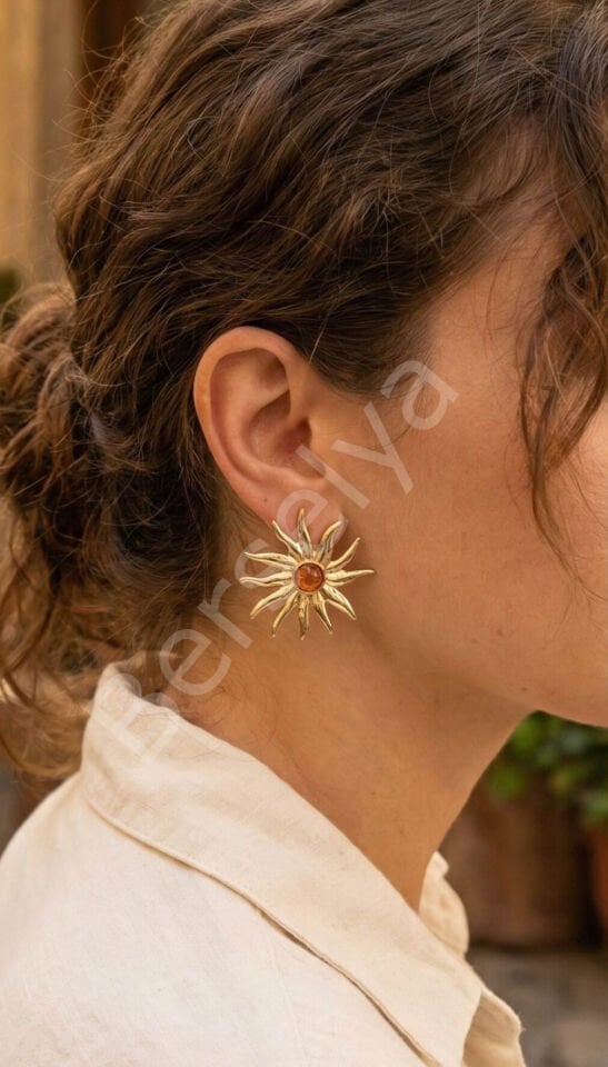Güneş Model Gold Renk Pirinç Kadın Küpe