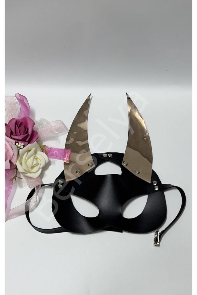 Siyah/gold Sivri Uclu Kulaklı Deri Maske 800471