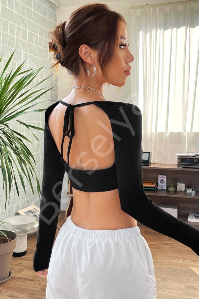 Kadın Siyah Uzun Kol Göğüs Ve Sırt Dekolteli Crop Top Bluz