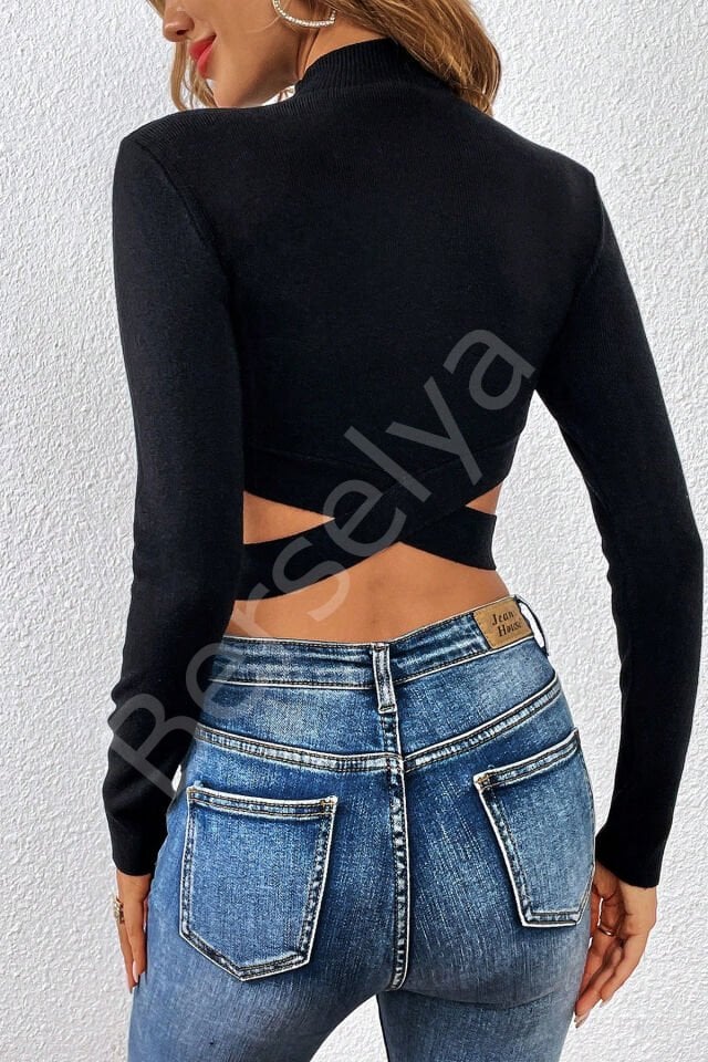 Kadın Siyah Çapraz Bel Detaylı Dik Yaka Uzun Kol Crop Top Bluz