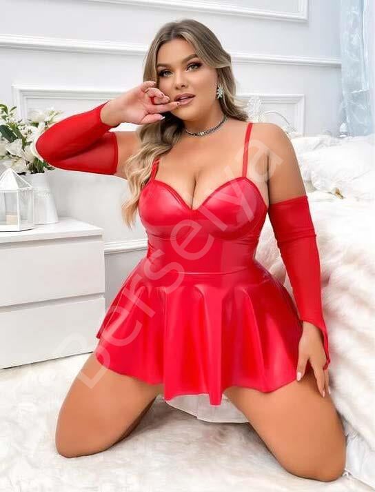 Büyük Beden Kırmızı Parlak Deri Fantezi Elbise