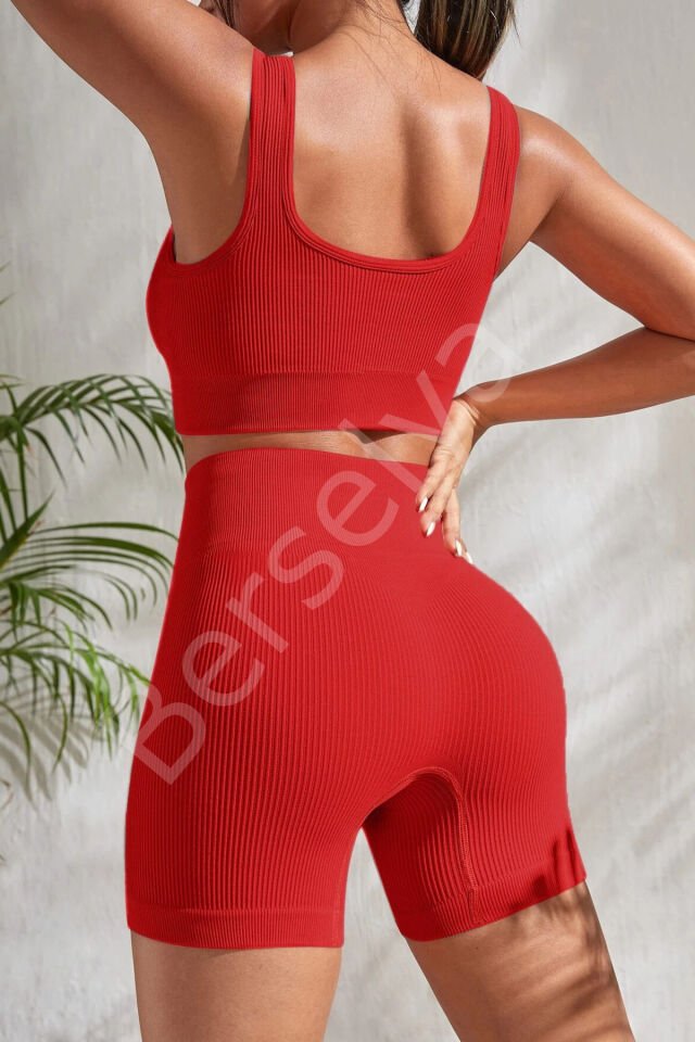 Kadın Kırmızı Kalın Askılı Yüksek Bel Şortlu Gecelik Takımı