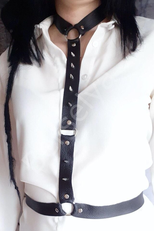 Siyah Deri Çivili Fantezi Harness Aksesuarı 2113