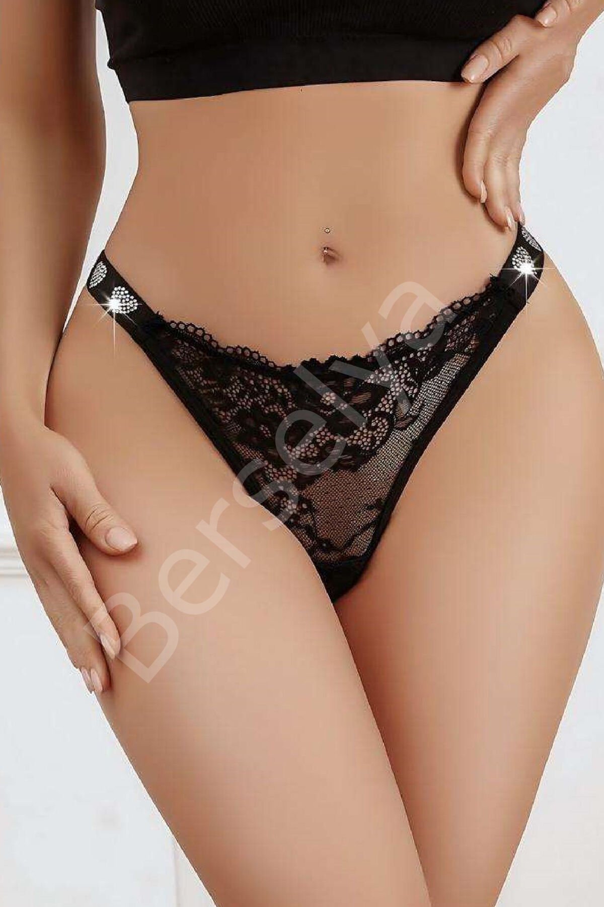 Kadın Fantezi İç Giyim Tanga Külot Perfect Fall 290 Siyah