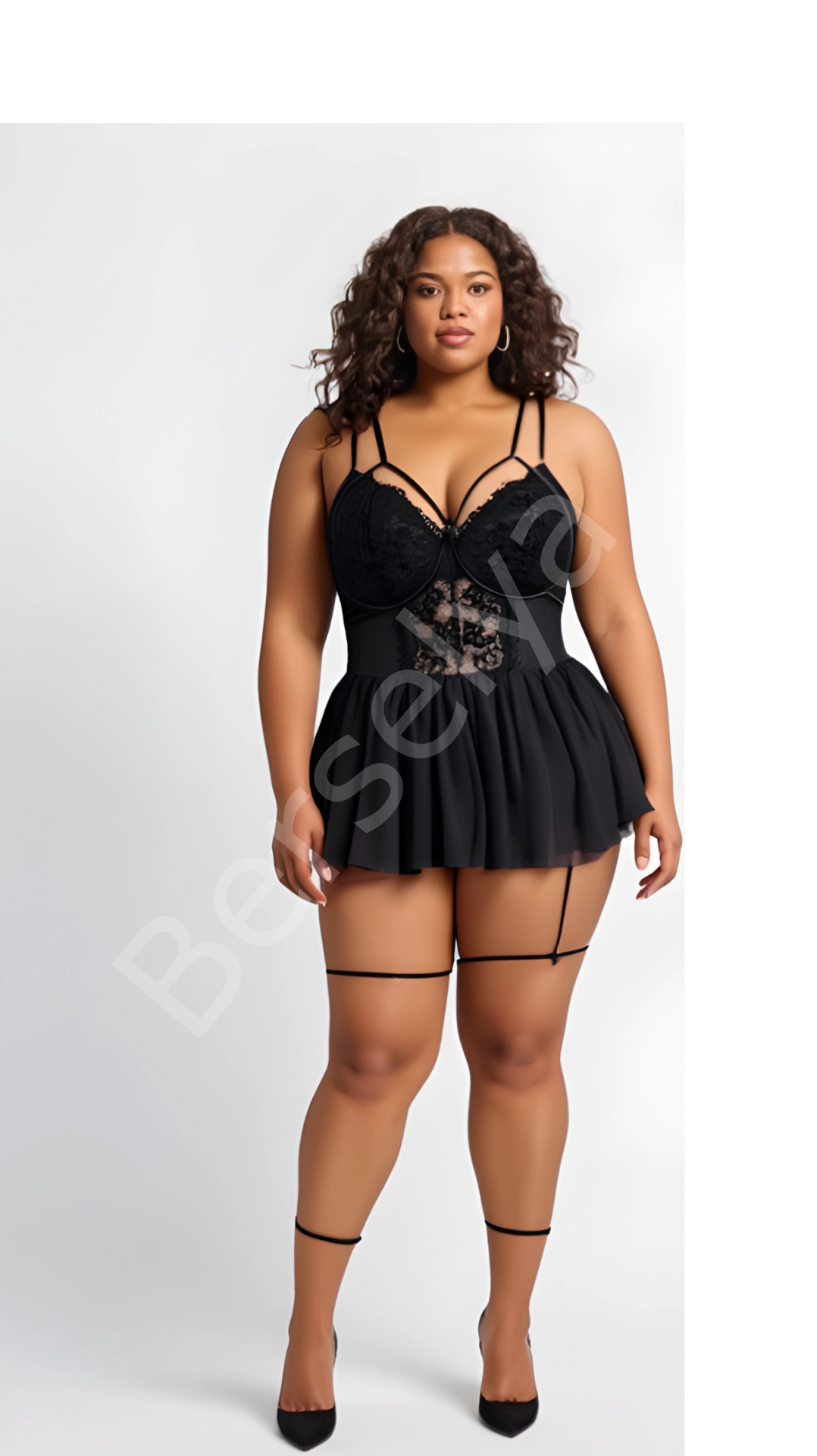 Luna Lora Büyük Beden Siyah Midnight Lace Dantel İşlemeli Etek Görünümlü Fantezi Jartiyer Takımı