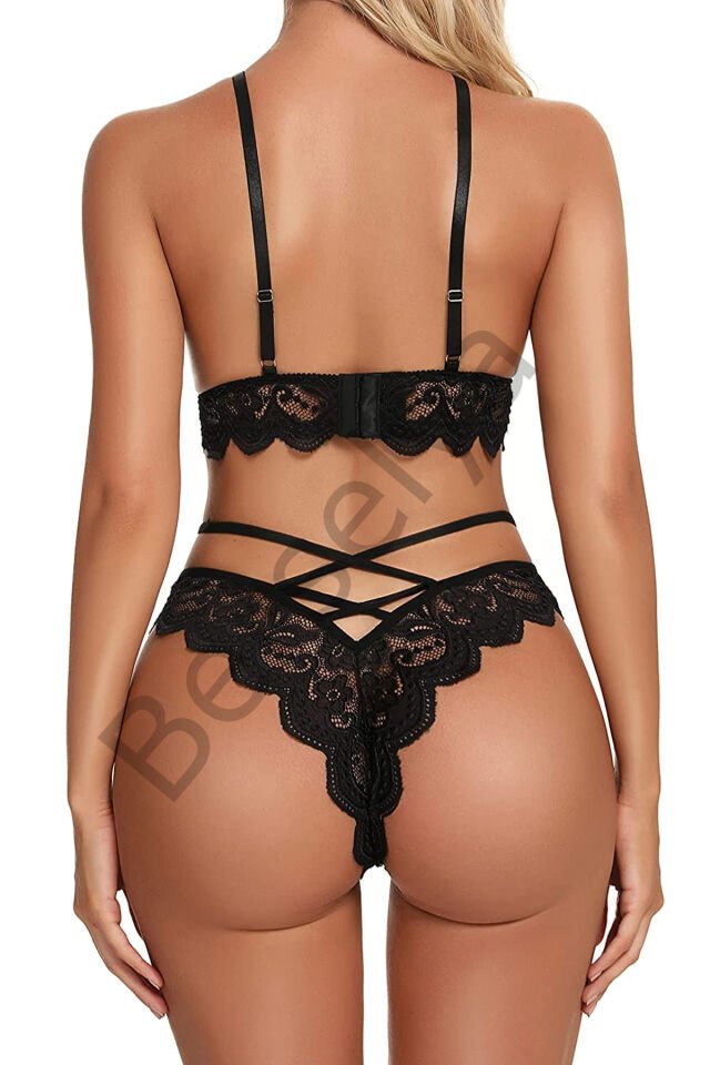 Siyah Çapraz Ip Detaylı Şık Sütyen Külot Takım