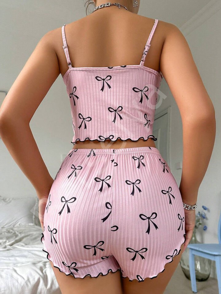 Pembe Fiyonklu Askılı Şortlu Kadın Pijama Takımı, Yumuşak Kumaş, Şık Detaylar,yazlık Kadın Pijama