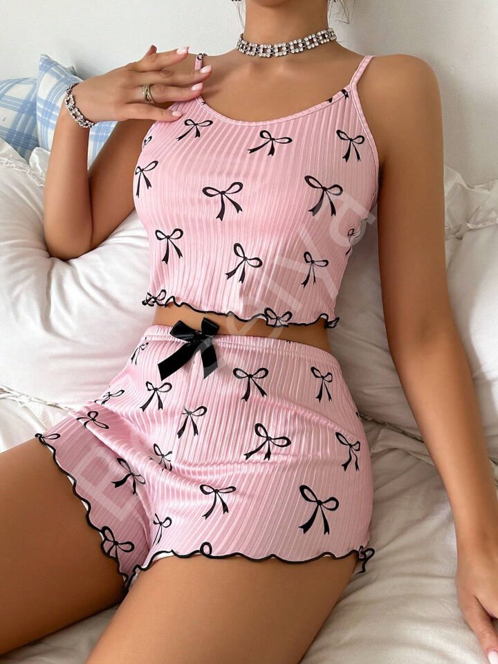 Pembe Fiyonklu Askılı Şortlu Kadın Pijama Takımı, Yumuşak Kumaş, Şık Detaylar,yazlık Kadın Pijama