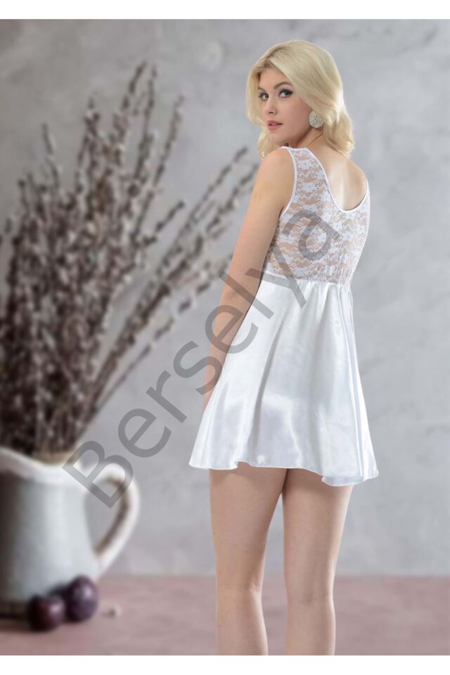 Beyaz Dantelli Saten Gecelik - M-395