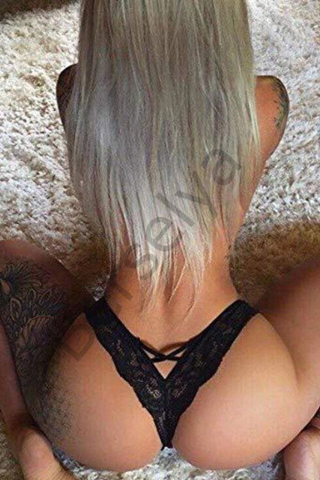 Kadın Siyah Dantel Tanga Külot