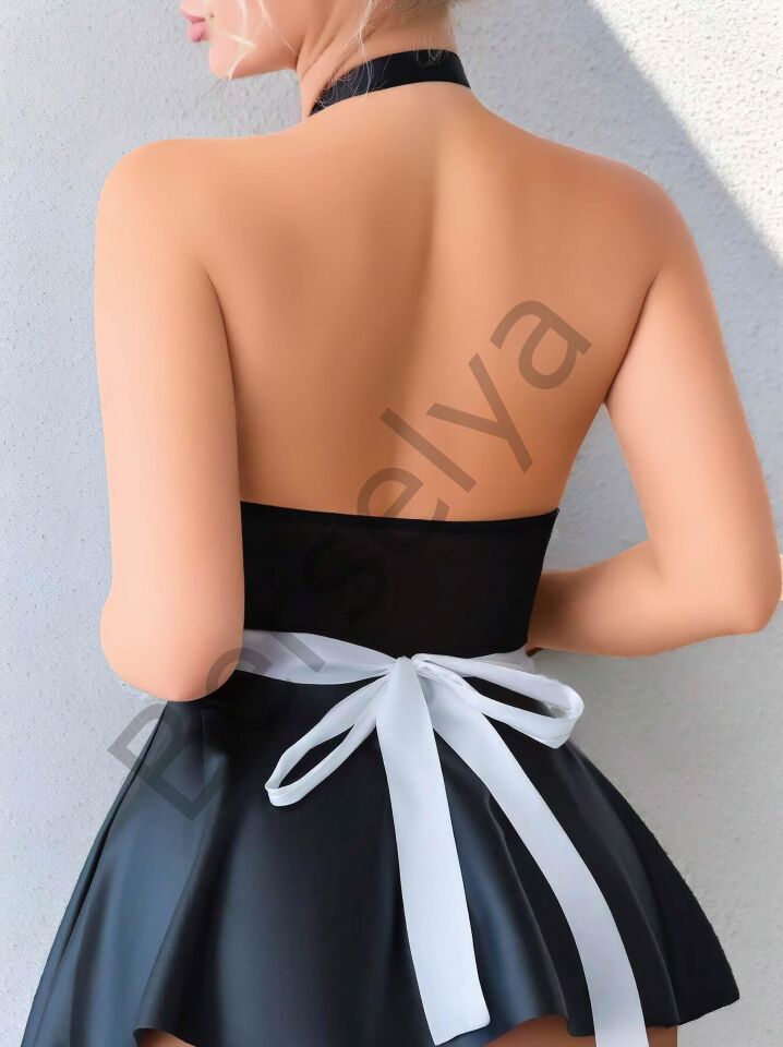 Siyah Göğüs Dekolteli Boyundan Bağlamalı Mini Etekli Fantezi Deri Hizmetçi Kostümü