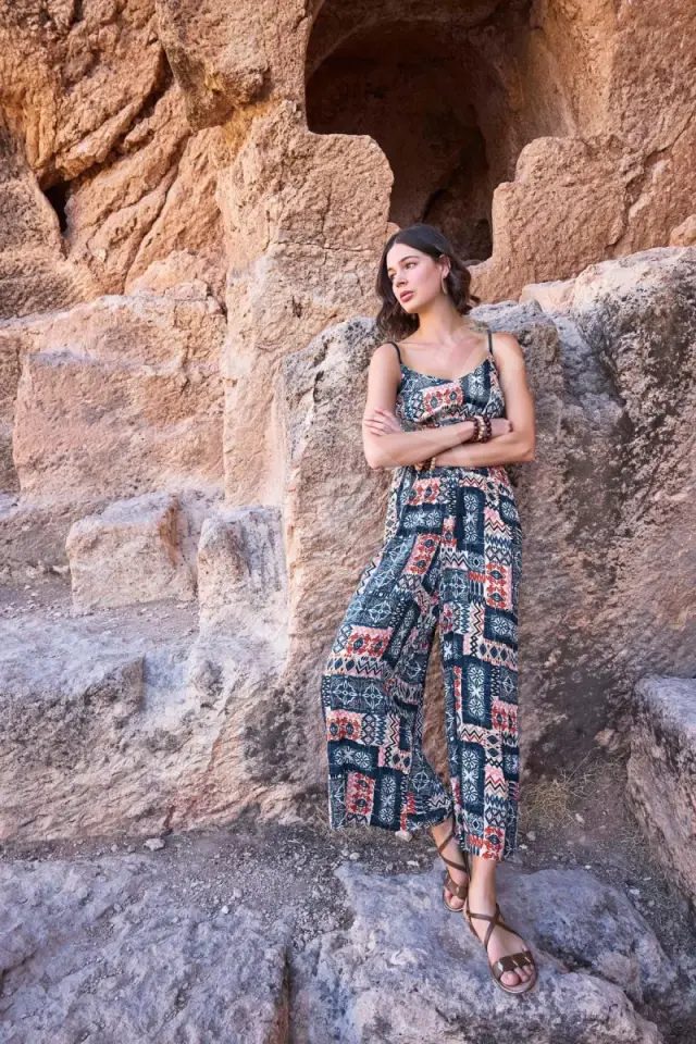 Etnik Desenli Tulum