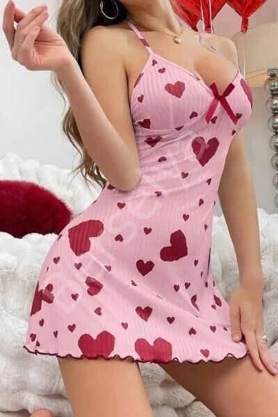 Kadın Pembe Kırmızı Kalp Desenli Askılı Sırt Dekolteli Elbise 5064